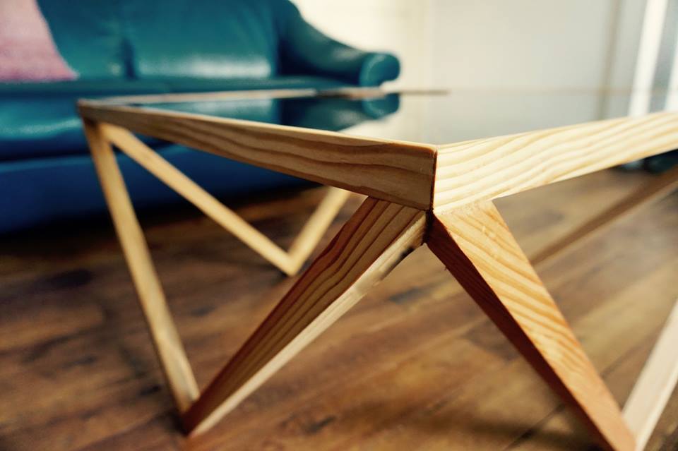 Symmetrical coffee table Goat Lab Furniture